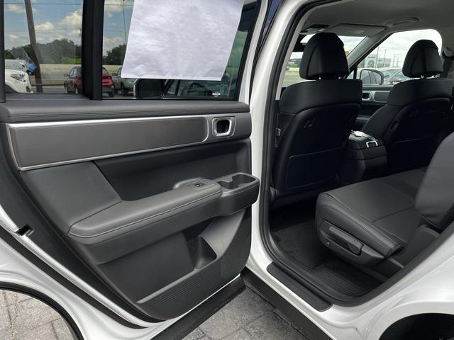 2026 Hyundai Santa Fe SEL photo 12