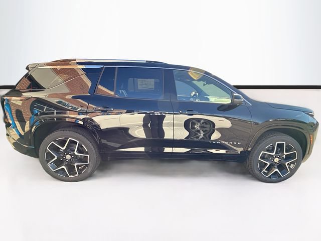2026 Chevrolet Traverse High Country photo 4