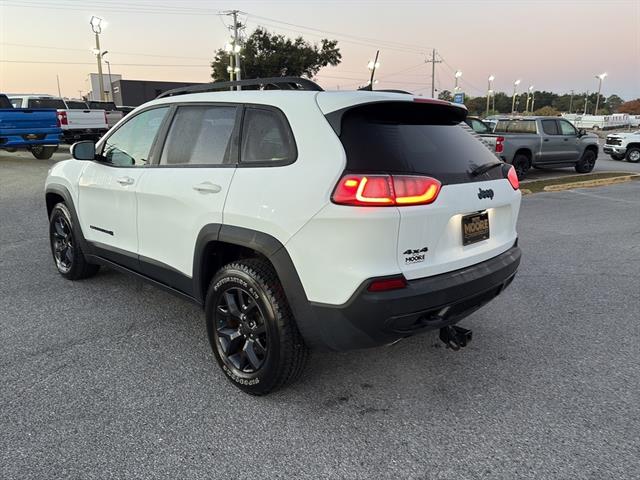 2020 Jeep Cherokee Latitude photo 4