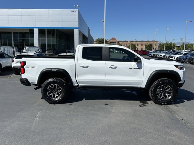 2026 Chevrolet Colorado ZR2 photo 3