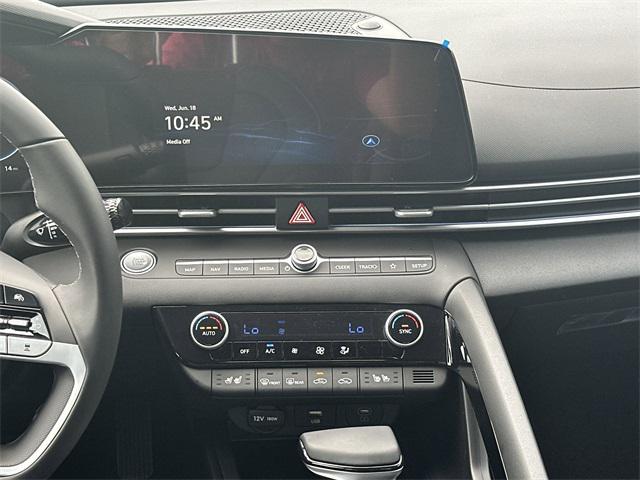 2025 Hyundai Elantra Hybrid Limited photo 25