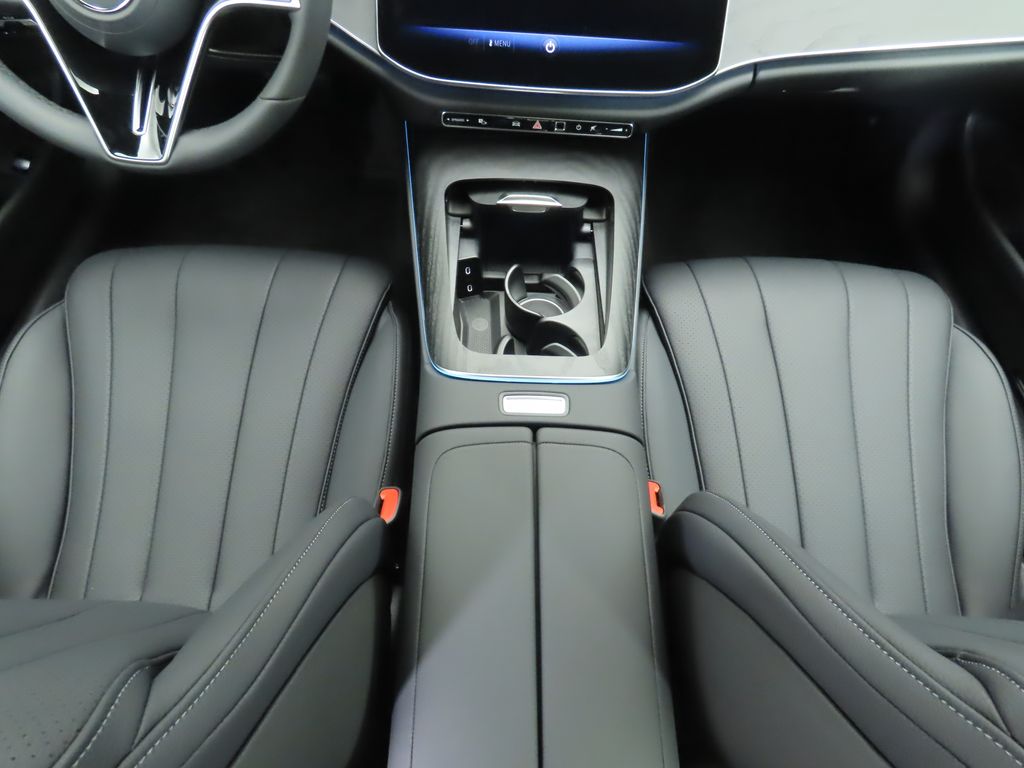 2026 Mercedes Benz E 350 4MATIC photo 16