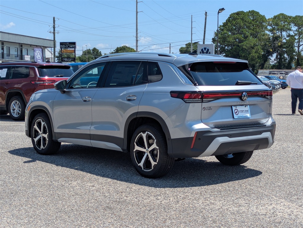 2025 Volkswagen Tiguan SE photo 2