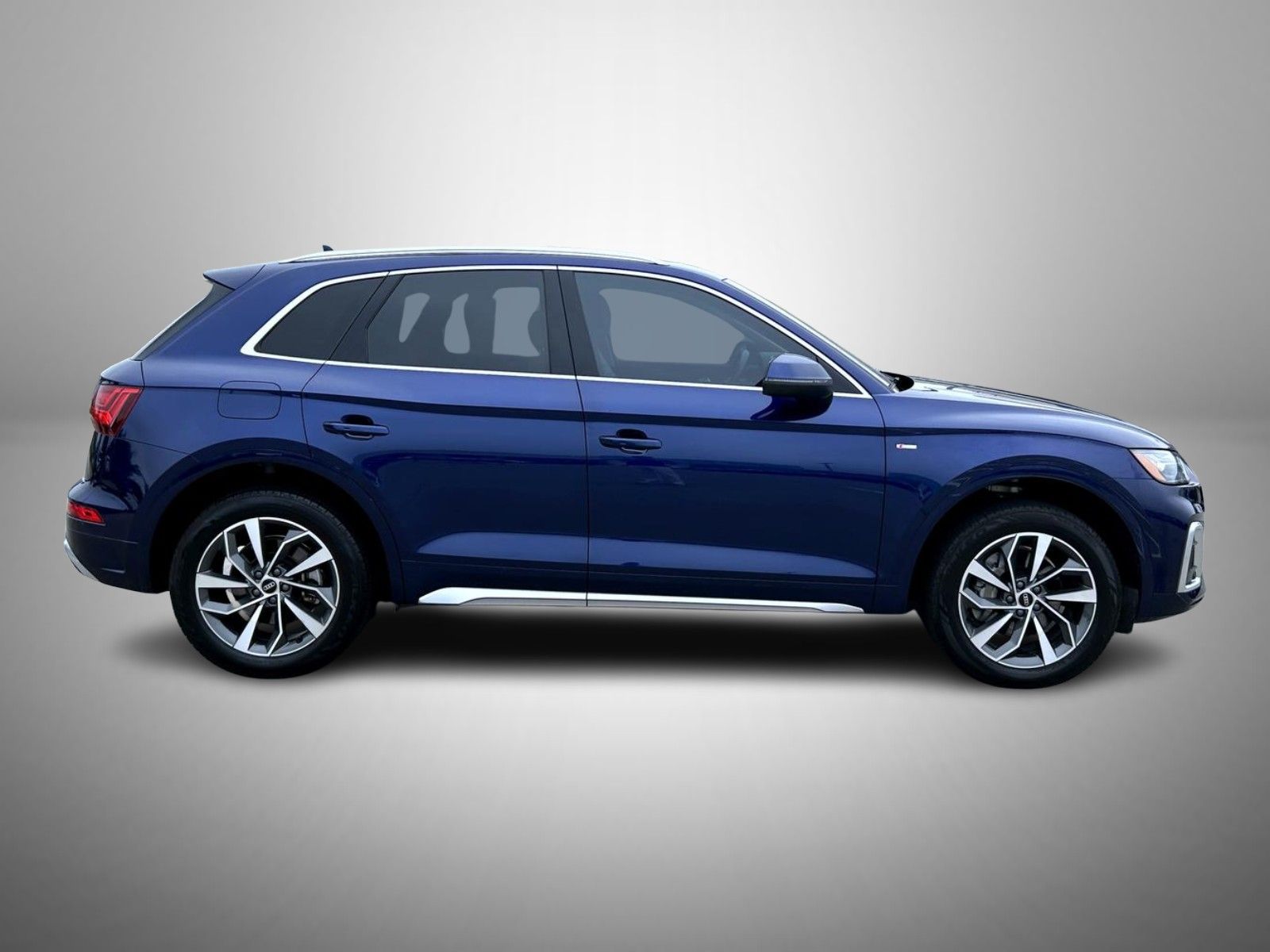 2022 Audi Q5 45 S line Premium photo 4