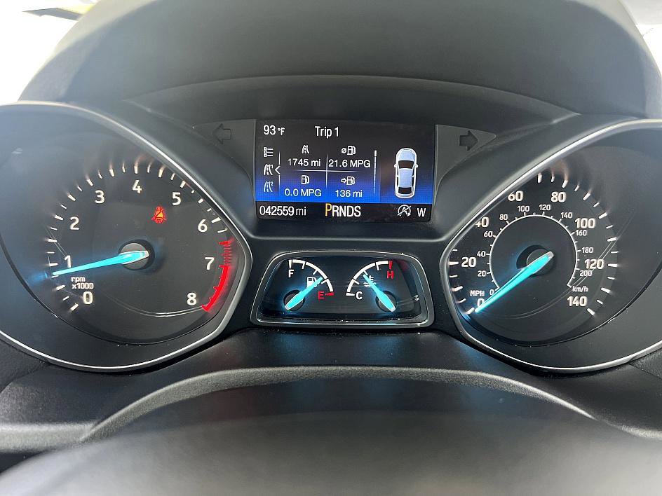 2019 Ford Escape Titanium photo 21