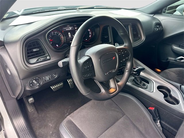 2023 Dodge Challenger R/T photo 9