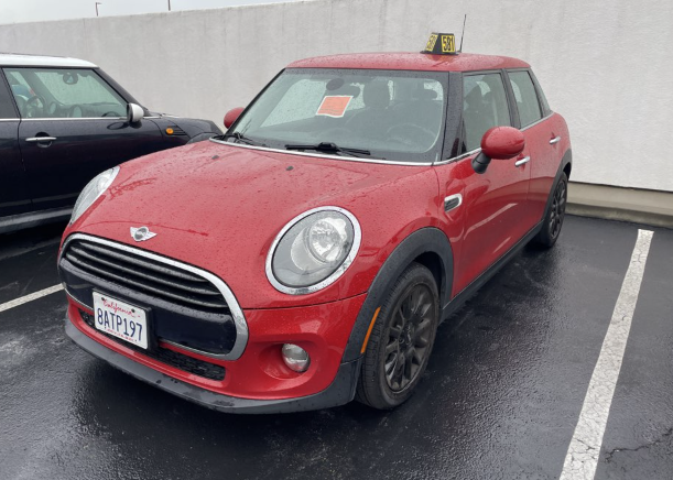 2018 MINI Cooper Base's photo
