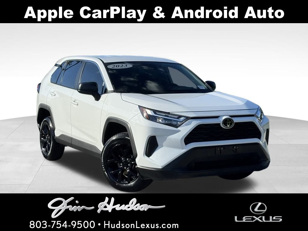 2023 Toyota RAV4 LE