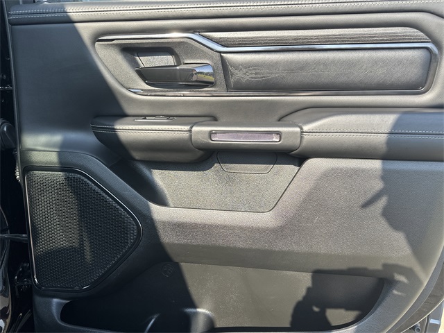 2022 Ram 1500 Limited photo 16