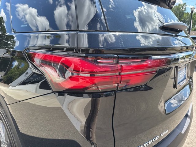 2022 Chevrolet Traverse Leather photo 15