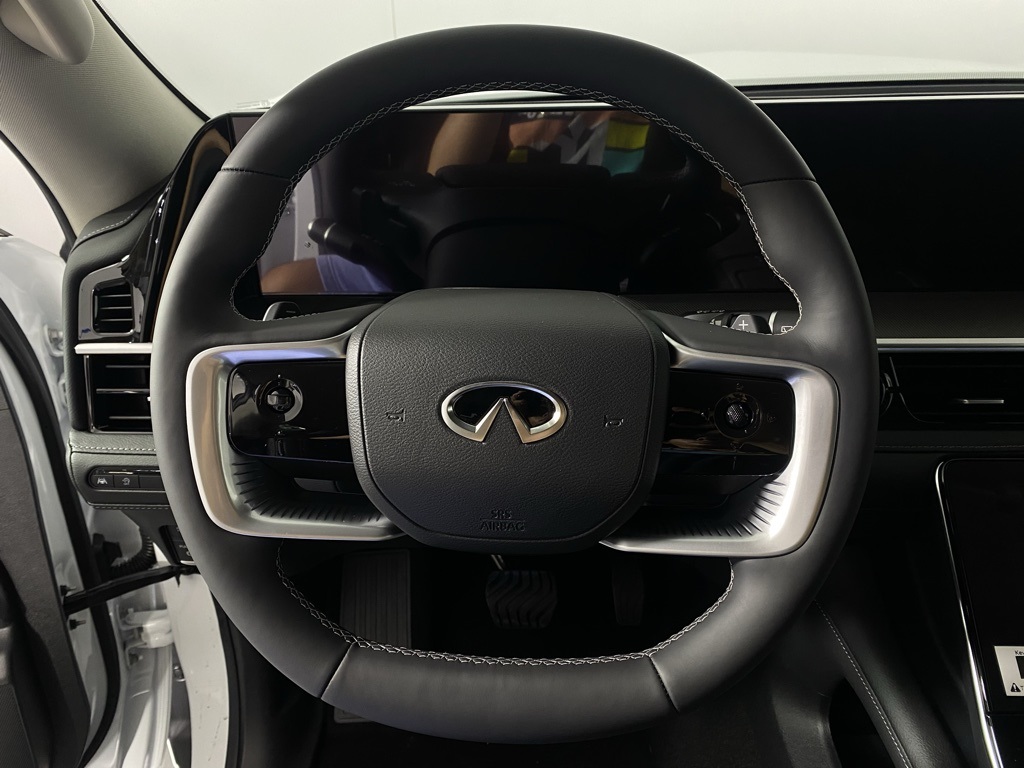 2026 Infiniti QX80 Pure photo 13