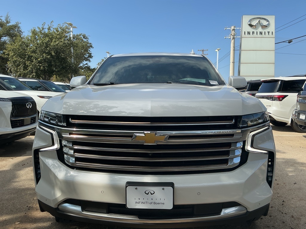 2022 Chevrolet Tahoe High Country photo 2