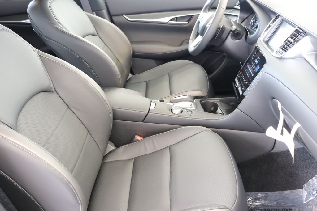 2025 Infiniti QX50 Luxe photo 26
