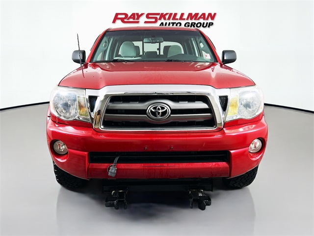 2010 Toyota Tacoma Base photo 2