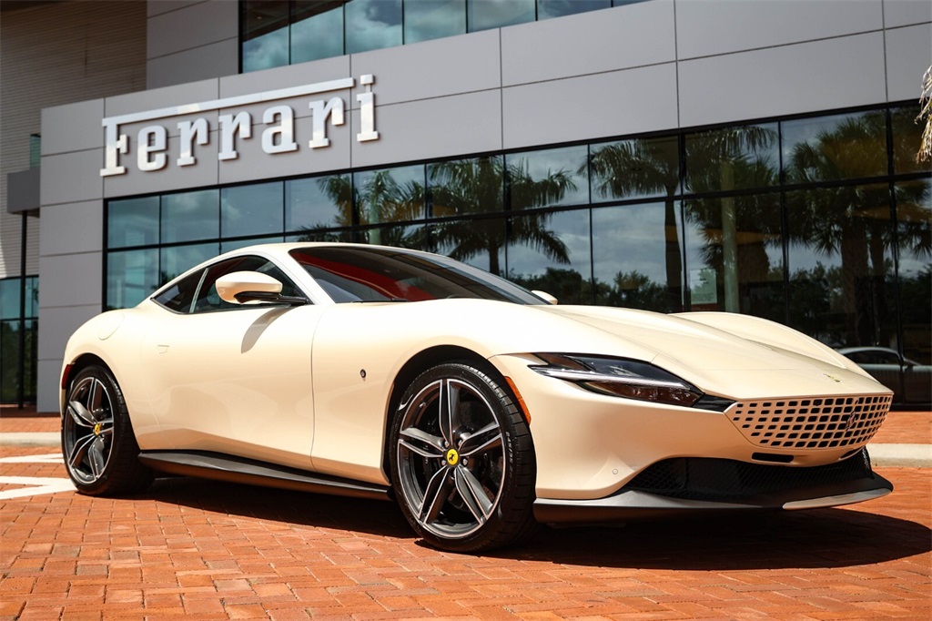 Certified Used 2022 Sabbia Del Deserto Ferrari Base image 21
