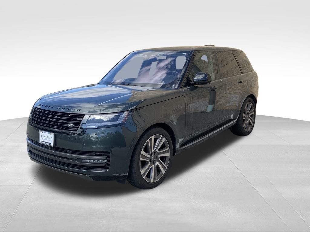 2023 Land Rover Range Rover SE's photo
