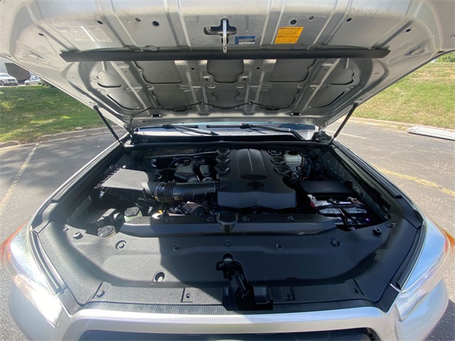 2013 Toyota 4Runner SR5 4WD photo 16