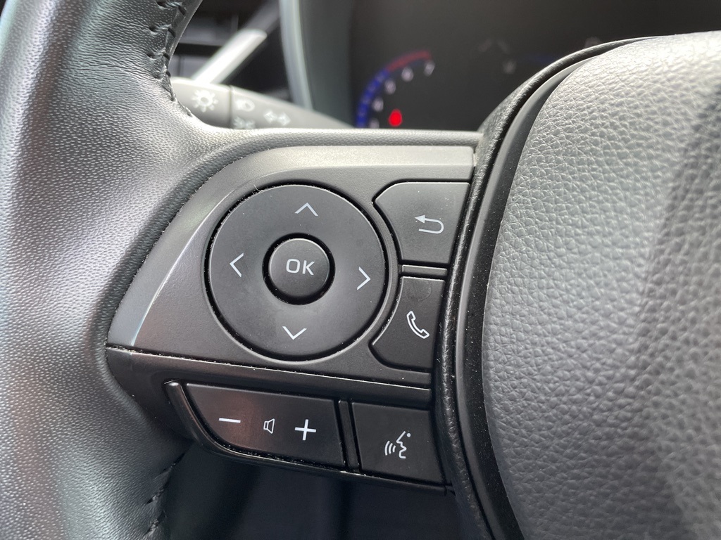2022 Toyota Corolla Hybrid LE photo 14