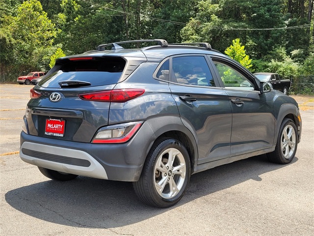 2022 Hyundai Kona SEL photo 3