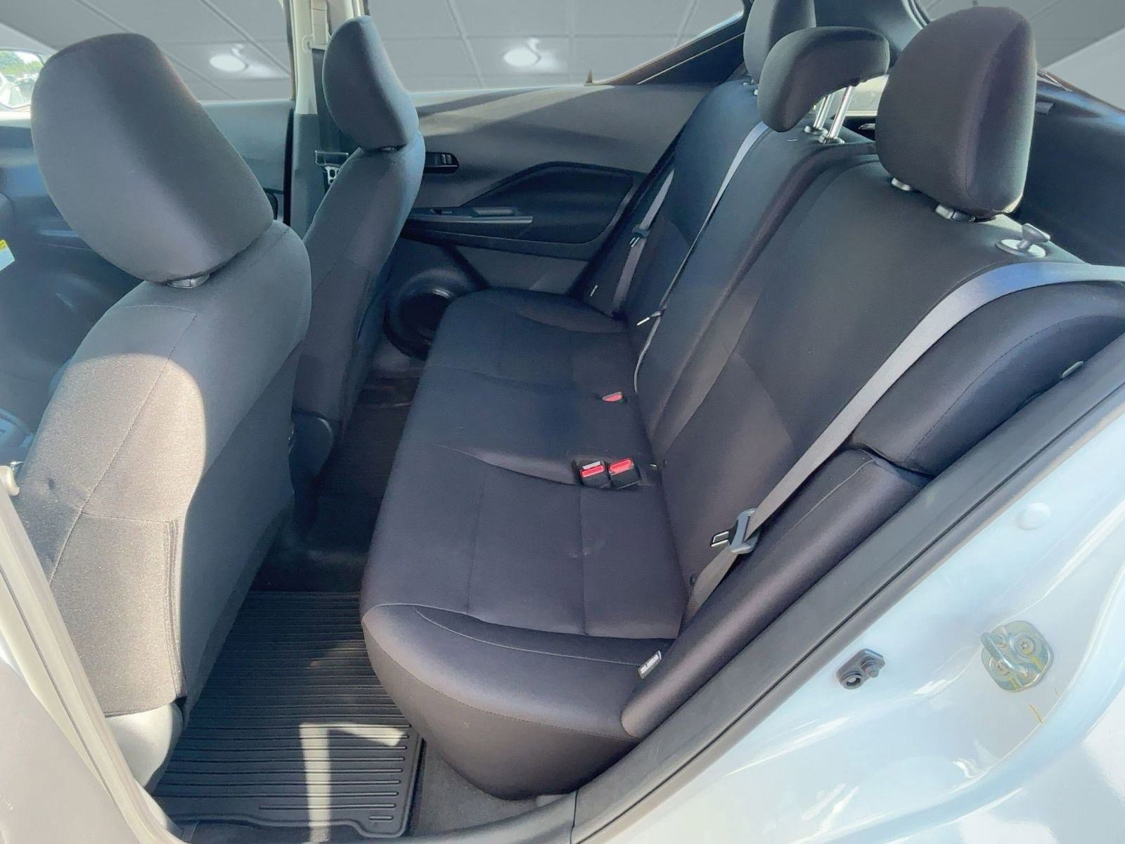 2025 Nissan Kicks Play S photo 14