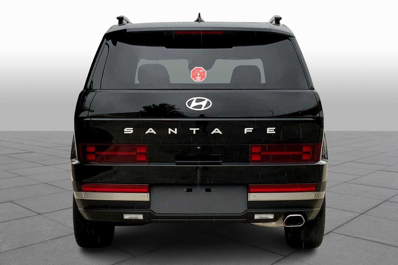 2026 Hyundai Santa Fe Limited photo 4