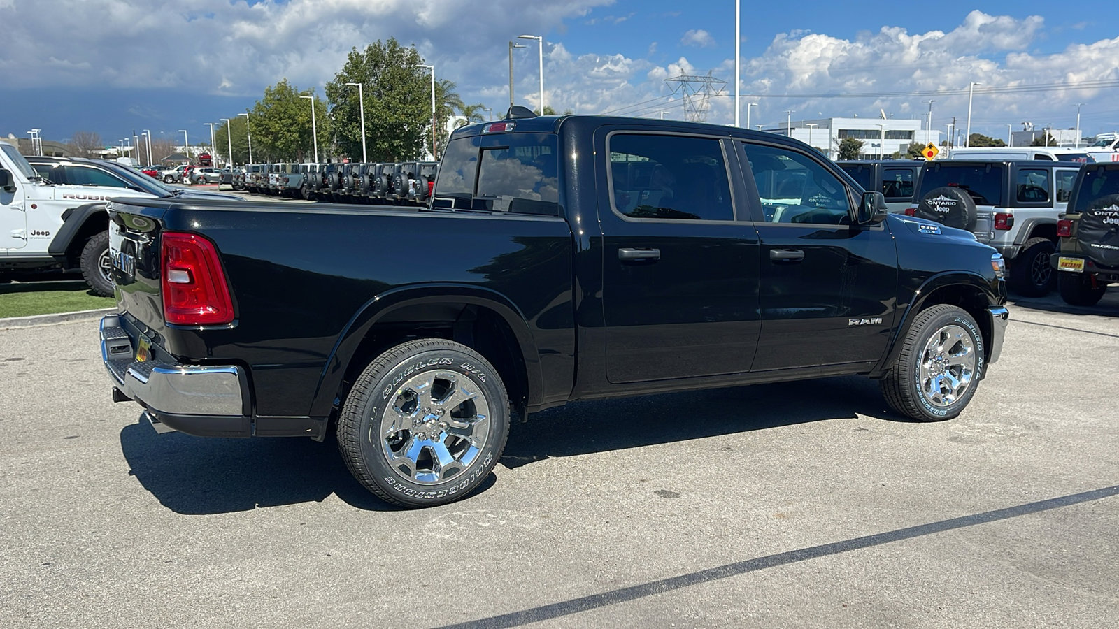 2025 Ram 1500 Big Horn photo 4