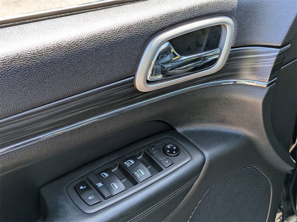 2021 Jeep Grand Cherokee Limited photo 6