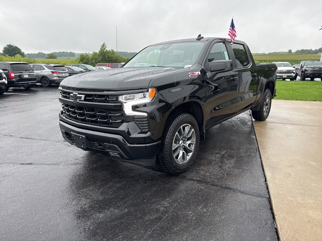 2026 Chevrolet Silverado 1500 photo 3