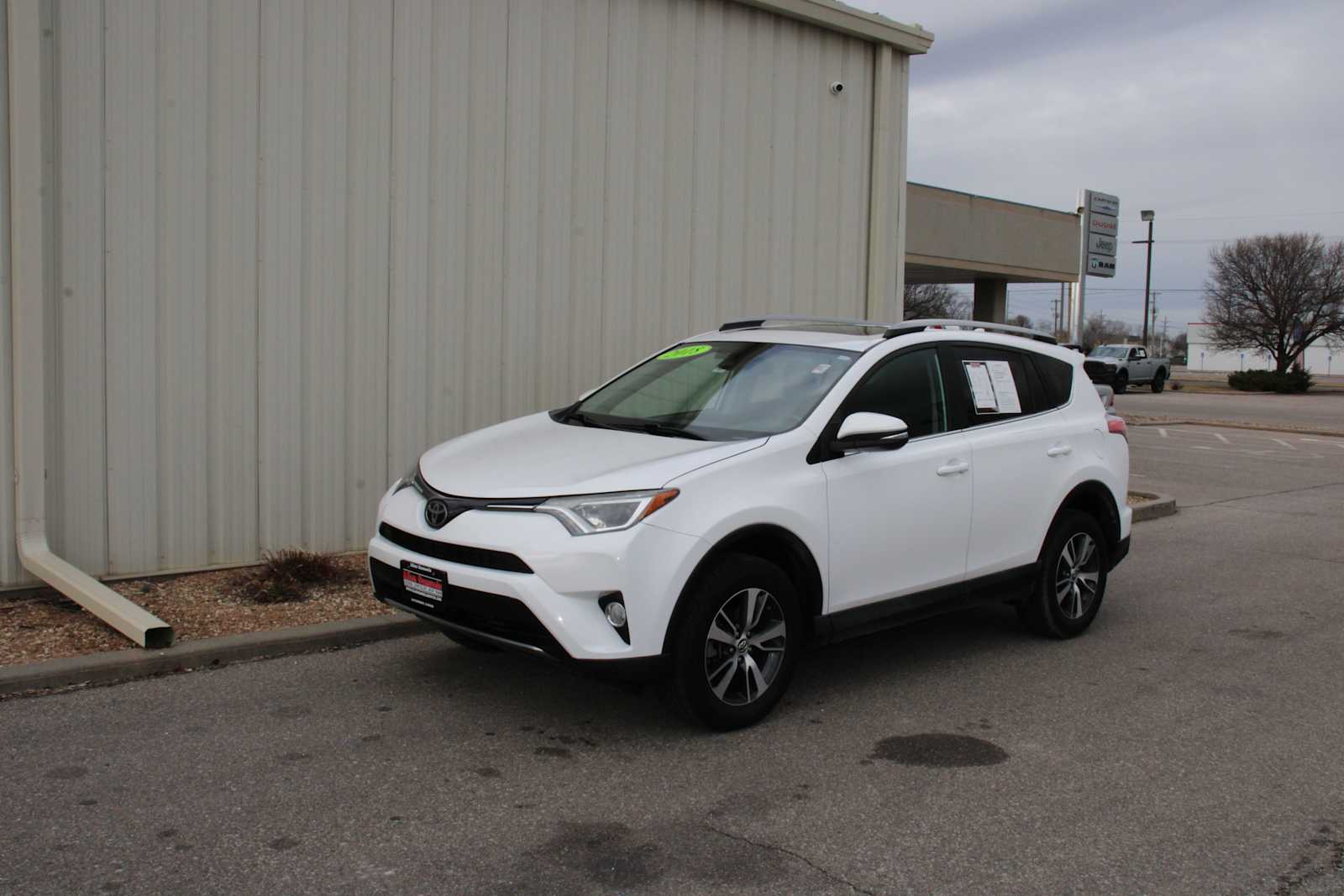 2018 Toyota RAV4 XLE