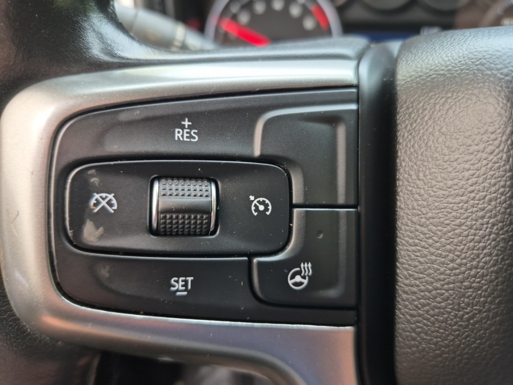 2020 Chevrolet Silverado 1500 RST photo 20