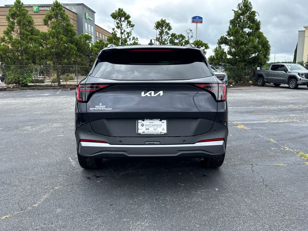 2026 Kia Sportage EX photo 3