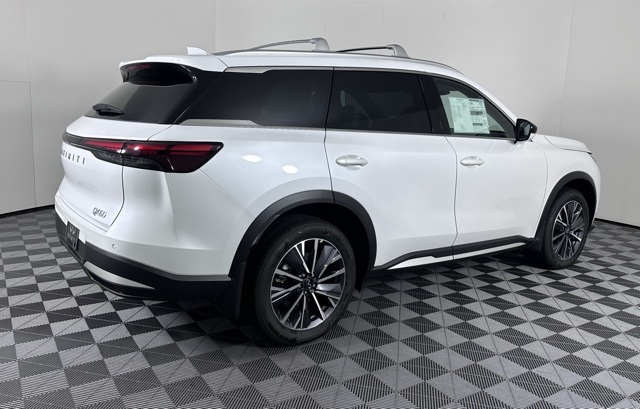 2026 Infiniti QX60 Luxe photo 6