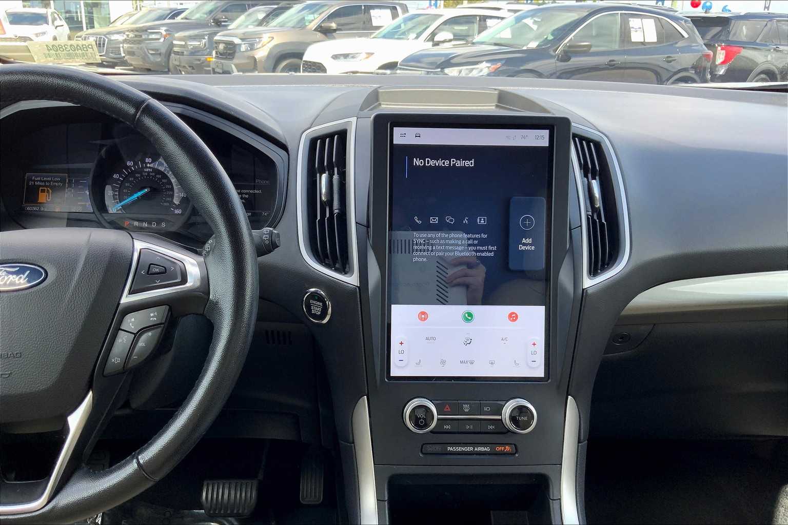 2023 Ford Edge SEL photo 6
