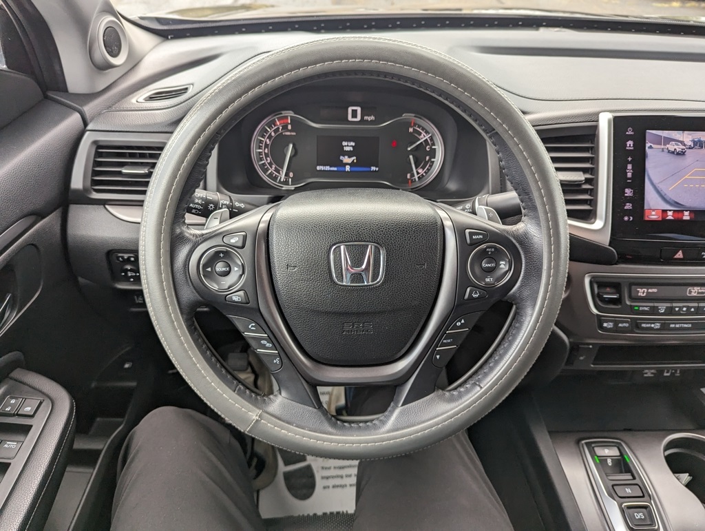 2020 Honda Ridgeline RTL photo 16