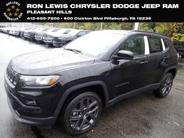 2026 Jeep Compass Limited Altitude's photo