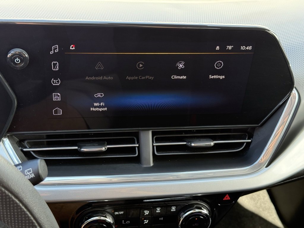 2024 Chevrolet Trax LT photo 13