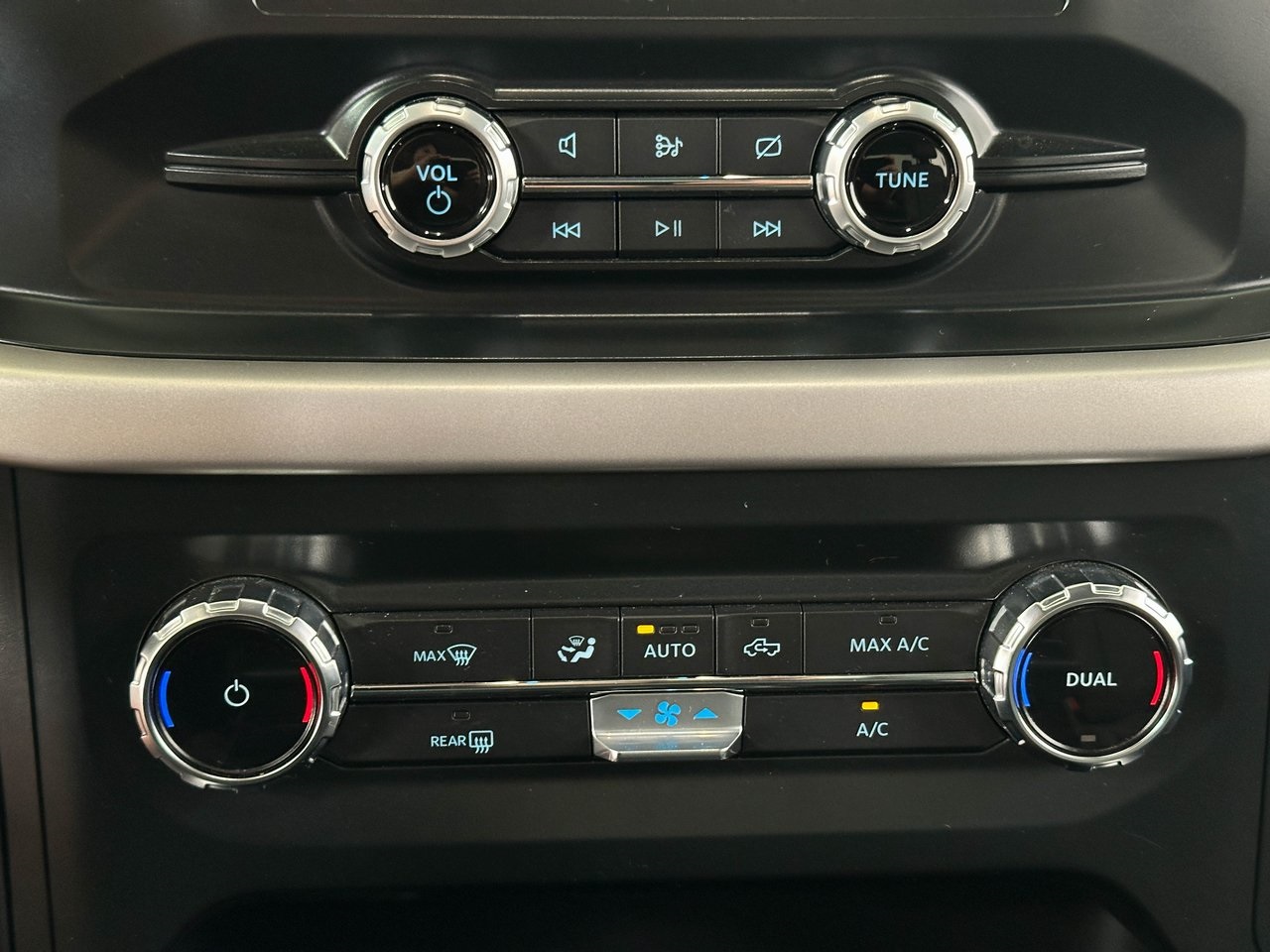 2022 Ford F-150 XLT photo 11