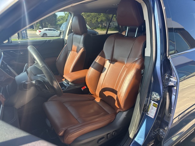 2020 Subaru Outback Touring photo 10