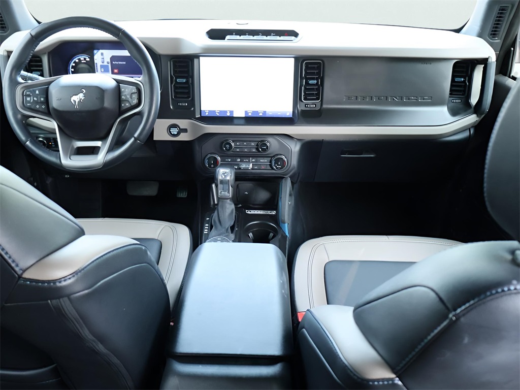 2022 Ford Bronco Wildtrak photo 15