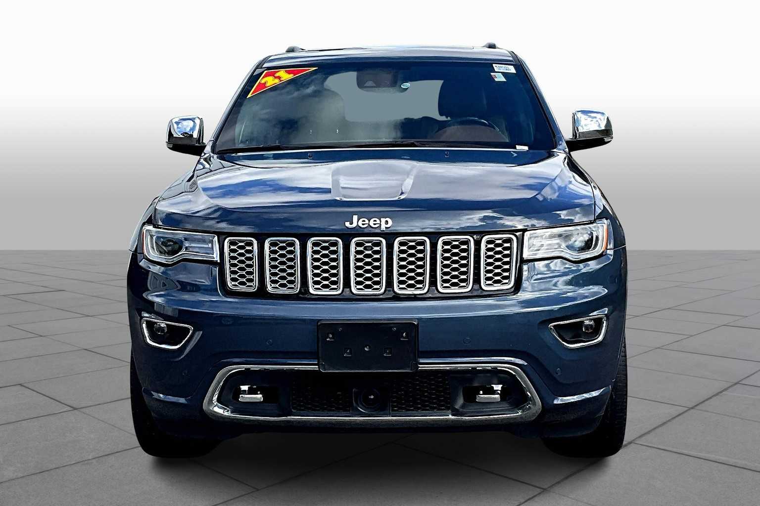 2021 Jeep Grand Cherokee Overland photo 3