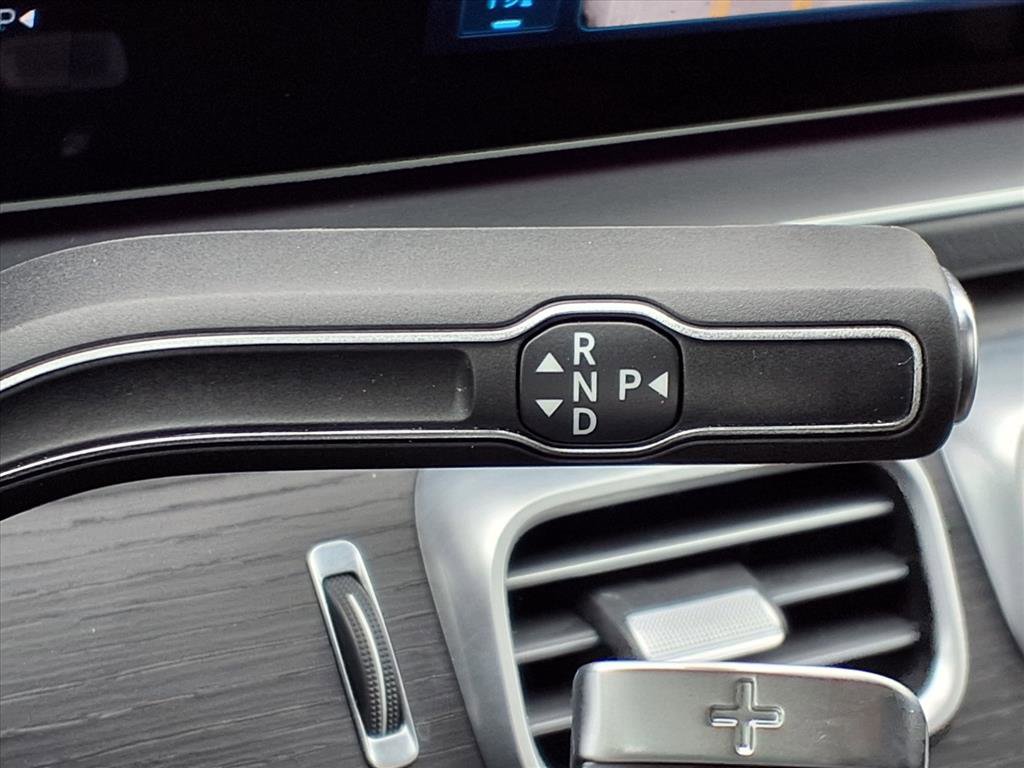 2024 Mercedes Benz GLS 450 4MATIC photo 7