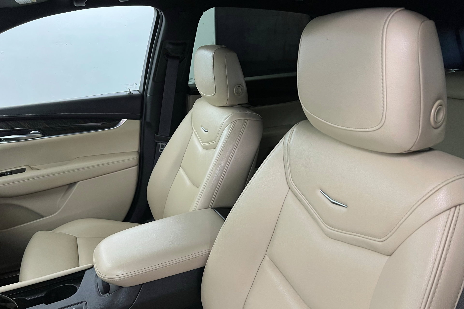 2019 Cadillac XT5 photo 14