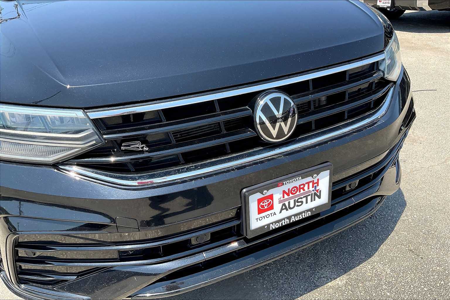 2024 Volkswagen Tiguan SE R-Line Black photo 26