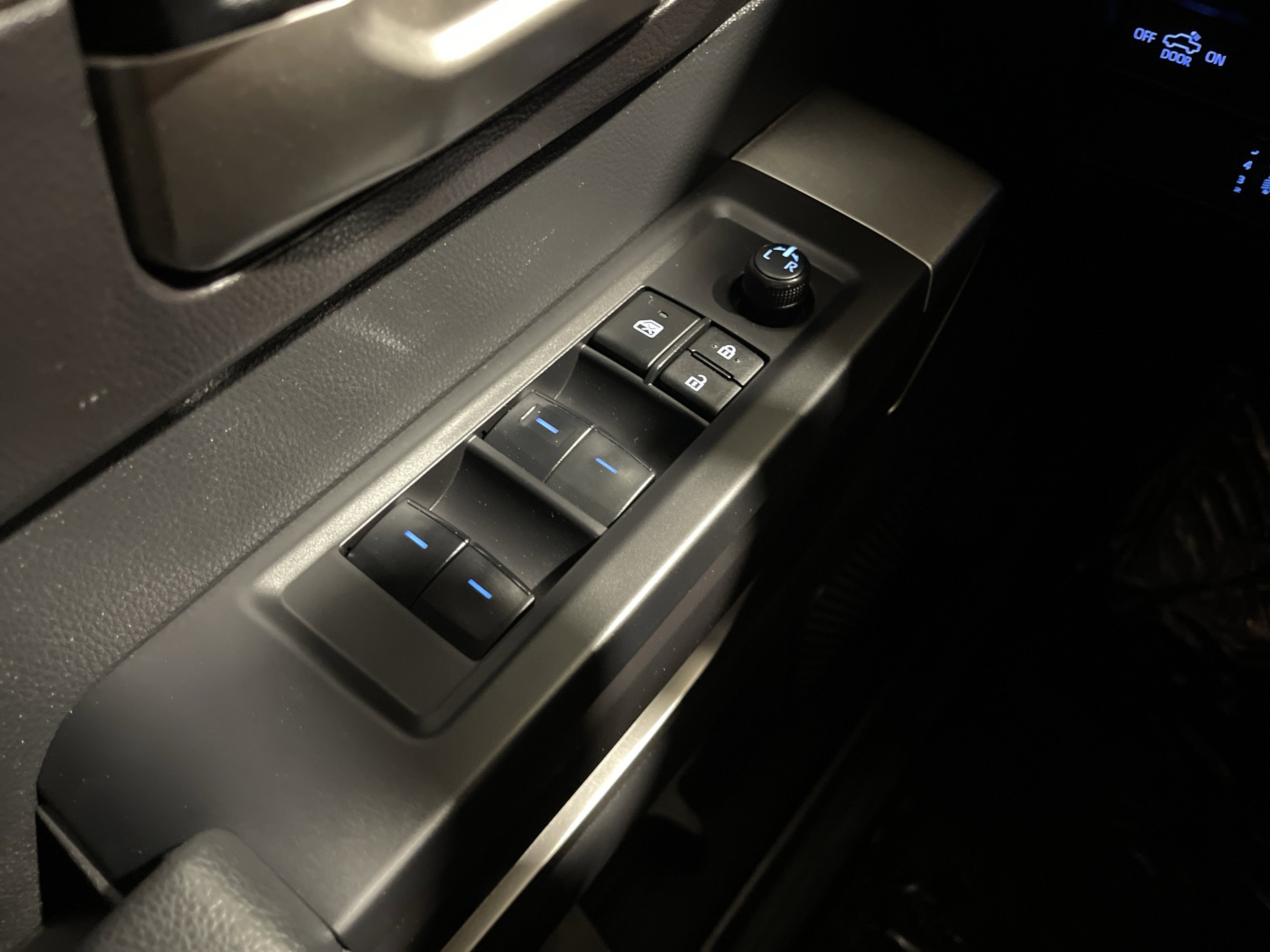2023 Toyota Tundra SR5 photo 17