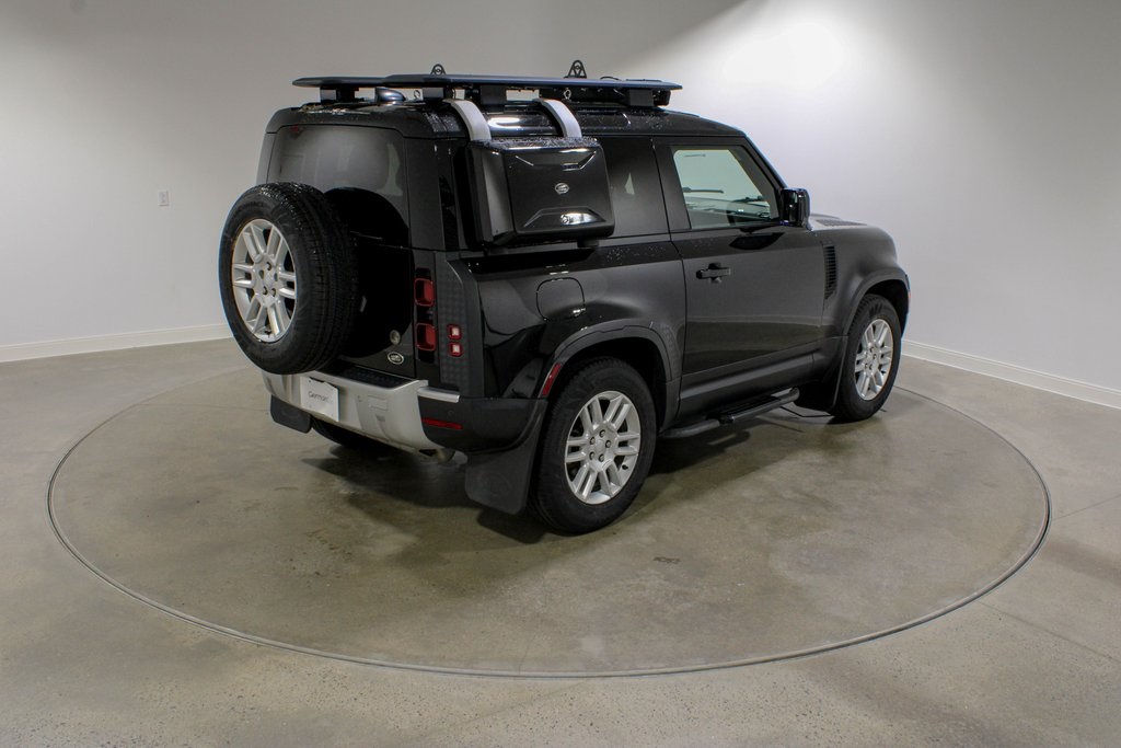 2021 Land Rover Defender 90 Standard photo 4