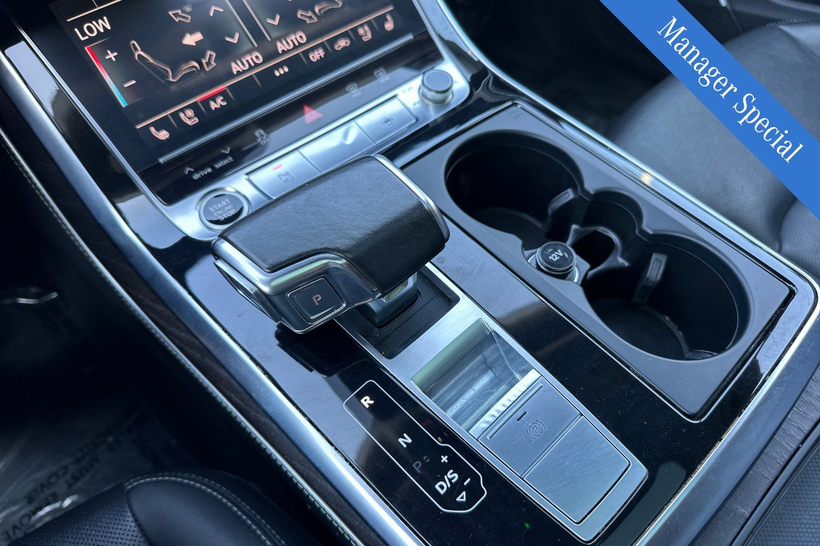 2022 Audi Q8 55 Prestige photo 17
