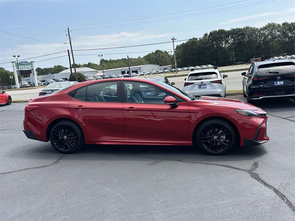 2025 Toyota Camry SE photo 25