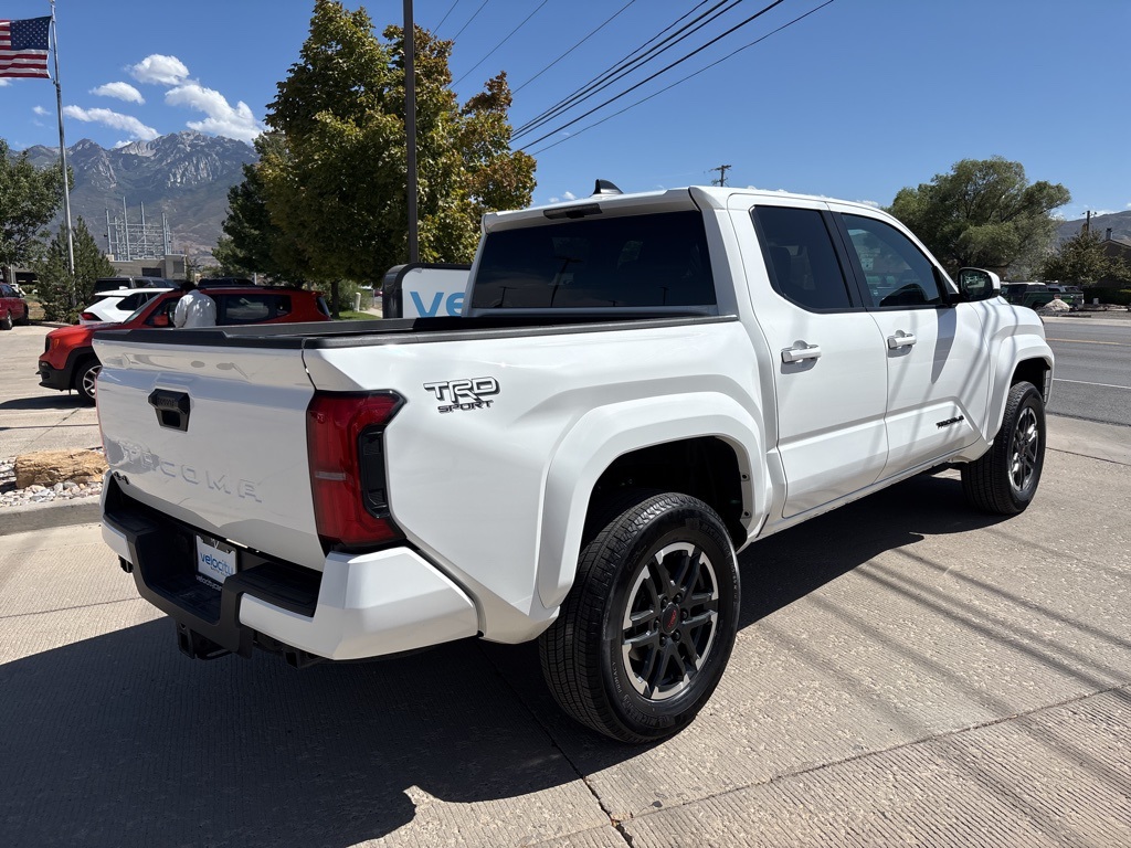 2024 Toyota Tacoma TRD Sport photo 4