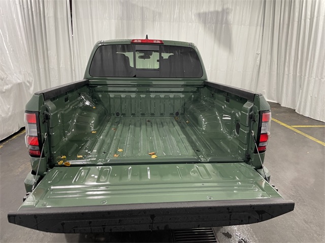 2025 Nissan Frontier PRO-4X photo 5