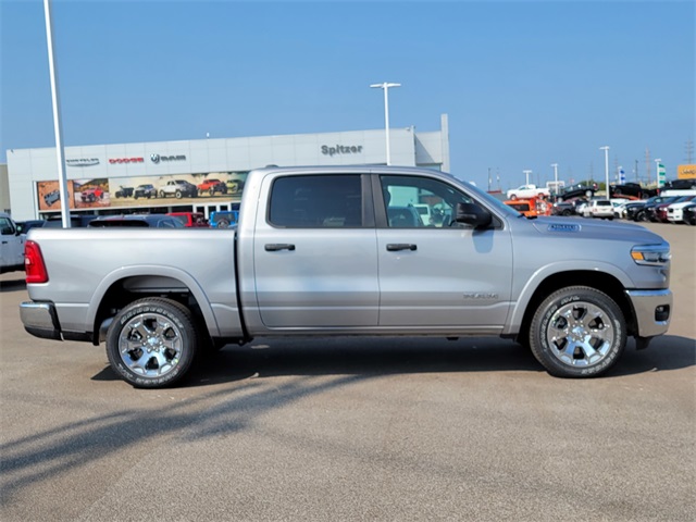 2025 Ram 1500 Big Horn Lone Star photo 3